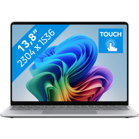 Koop Microsoft Surface Laptop 8th Gen 13 - M12 / 16GB / 512GB Platinum QWERTY - 0196388737581